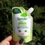 Simple Kind To Skin Hydrating Light Moisturiser MINI PACK Pouch 50ml - Image 3