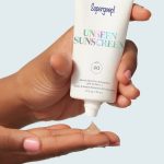 Supergoop Unseen Sunscreen SPF 40 expire - 11/2025