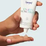 Supergoop Unseen Sunscreen SPF 40 expire - 11/2025